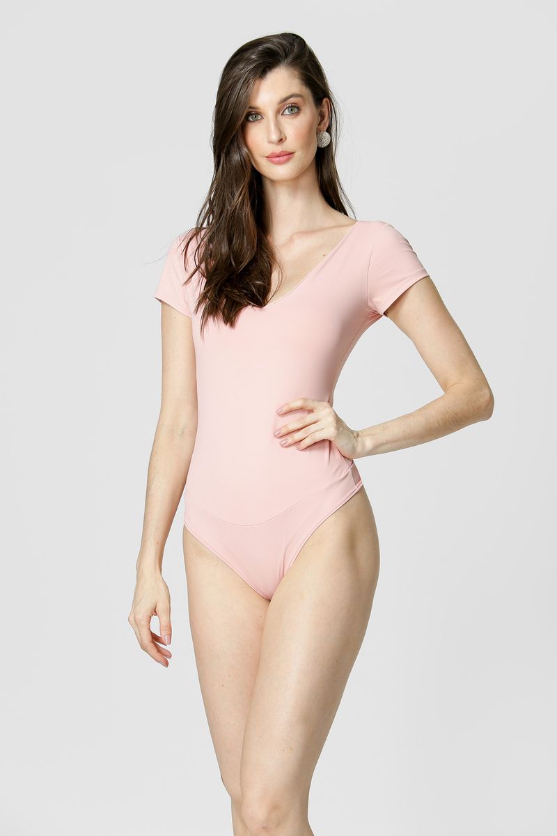 02-011221BBYM-NUDE