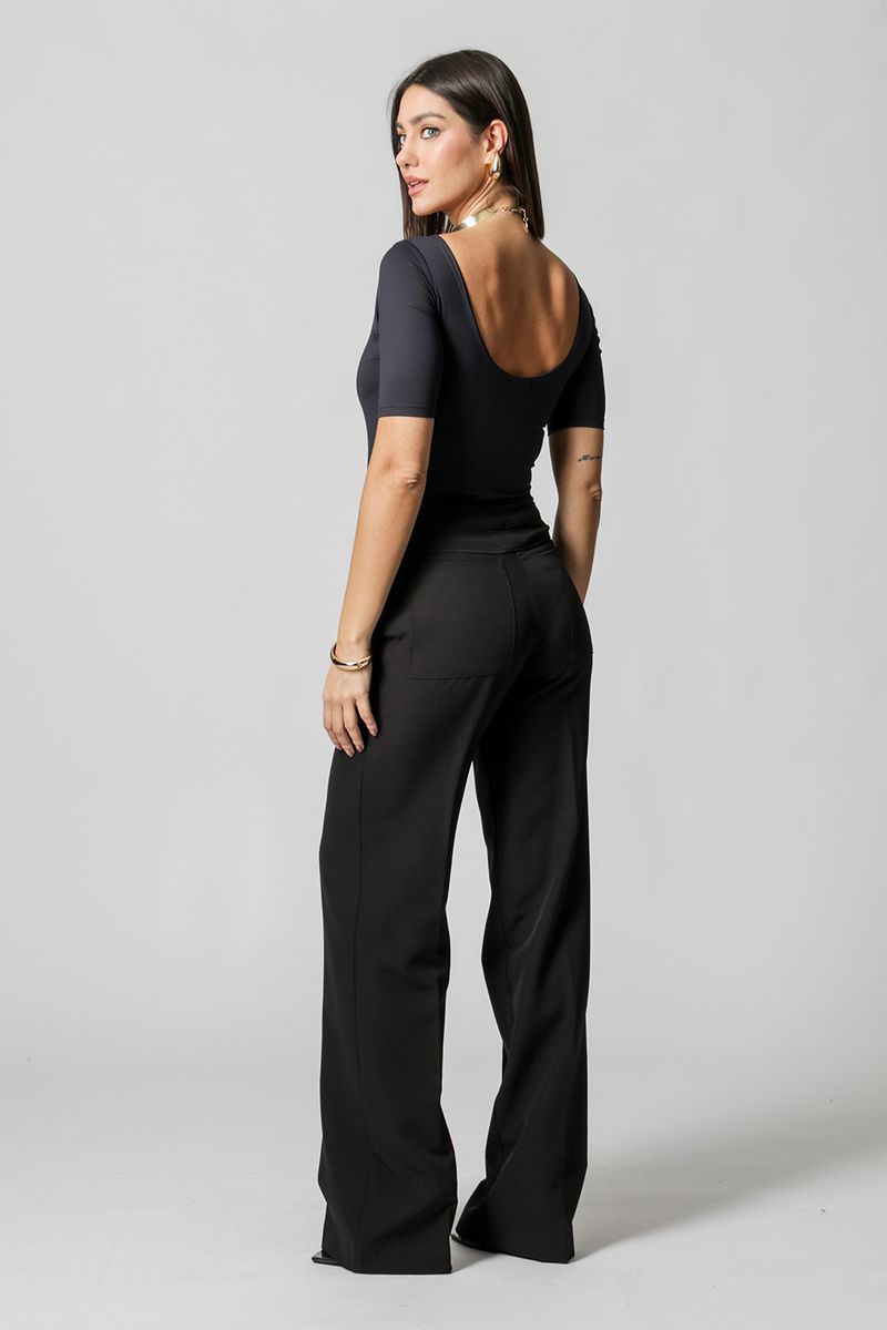 Body-Com-Decote-Nas-Costas-18380