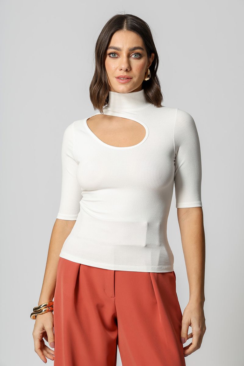 Blusa-Detalhe-Vazado-No-Ombro-16971